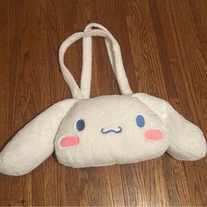 Sanrio Cinnamoroll White and Black Label